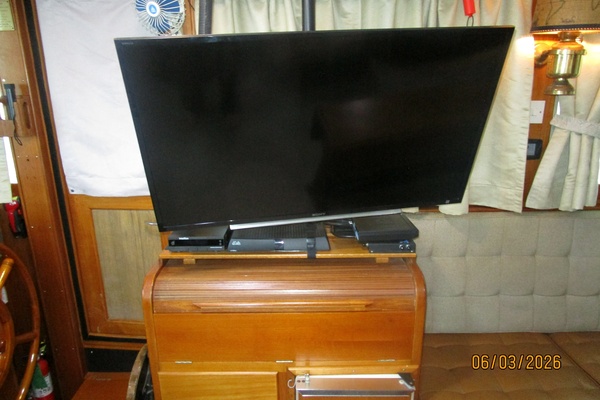 Inspeyered 2 46ft Grand Banks Yacht For Sale