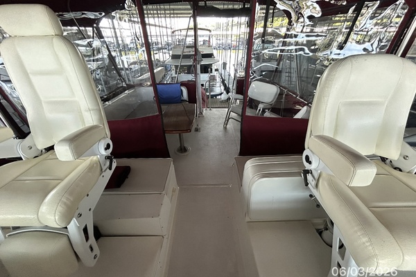 Inspeyered 2 46ft Grand Banks Yacht For Sale