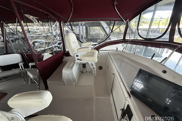 Grand Banks Classic Yacht For Sale