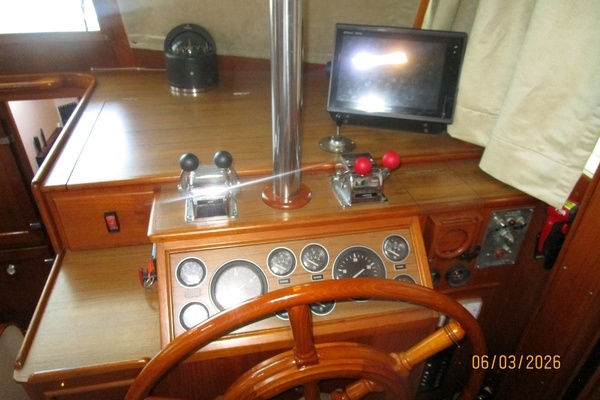 Grand Banks Classic Yacht For Sale