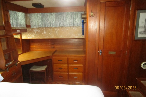 Inspeyered 2 46ft Grand Banks Yacht For Sale