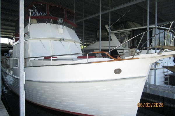 Inspeyered 2 46ft Grand Banks Yacht For Sale