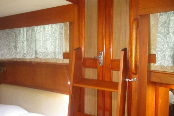 Grand Banks Classic Yacht For Sale