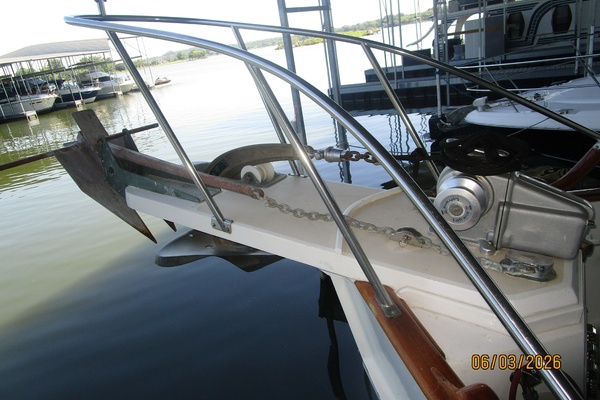 Inspeyered 2 46ft Grand Banks Yacht For Sale