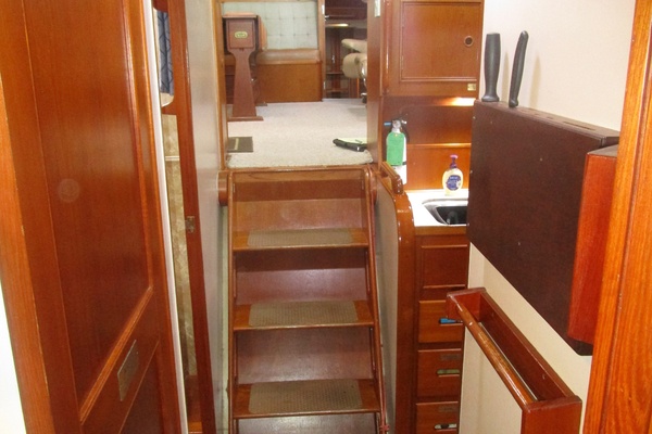 Inspeyered 2 46ft Grand Banks Yacht For Sale