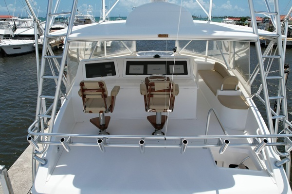 2010 Viking 64