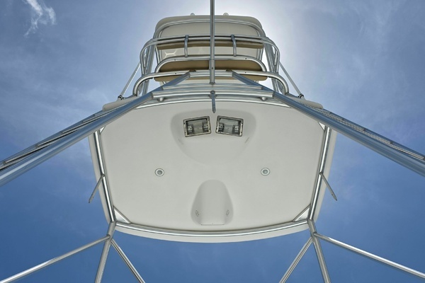 2010 Viking 64