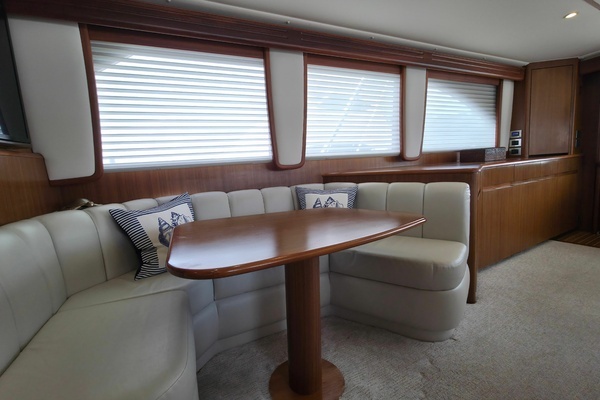 2010 Viking 64