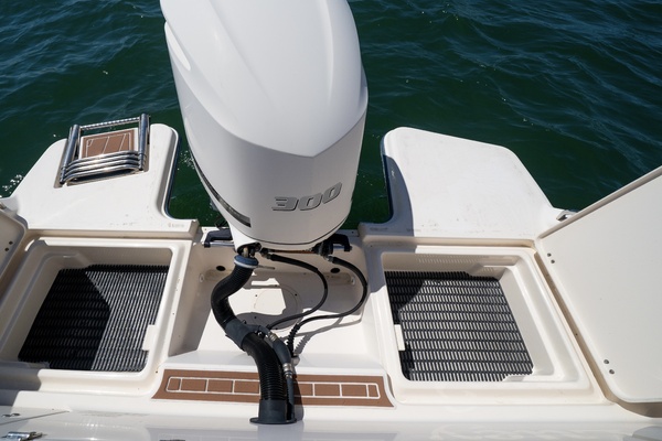 23ft Grady White Yacht For Sale