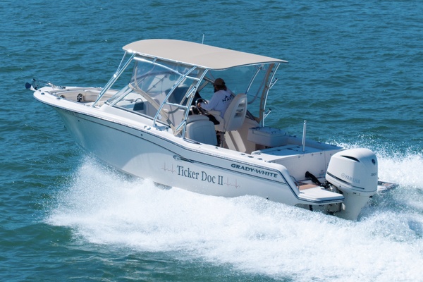 23ft Grady White Yacht For Sale