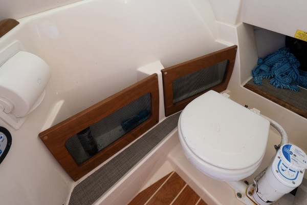 23ft Grady White Yacht For Sale