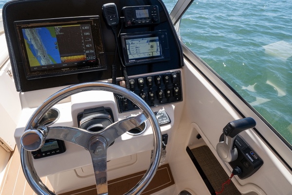 23ft Grady White Yacht For Sale