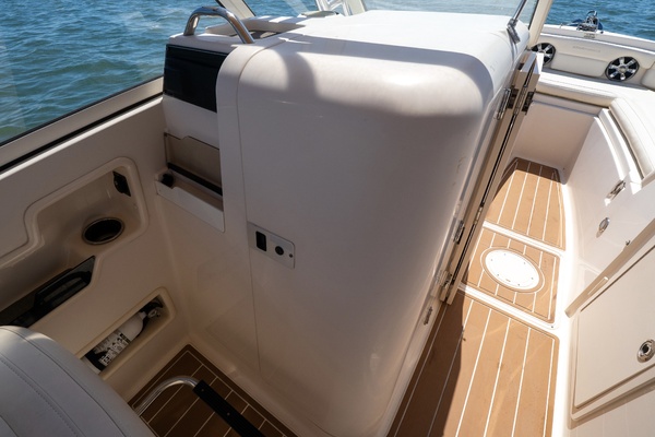 23ft Grady White Yacht For Sale