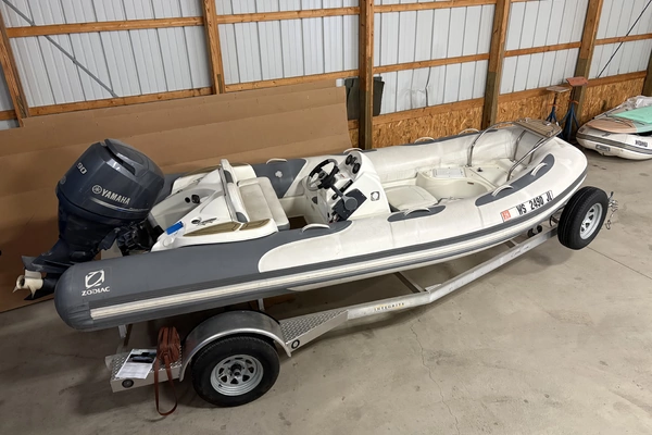 15-ft-Zodiac-2015-YL 470- Harbor Springs Michigan United States  yacht for sale
