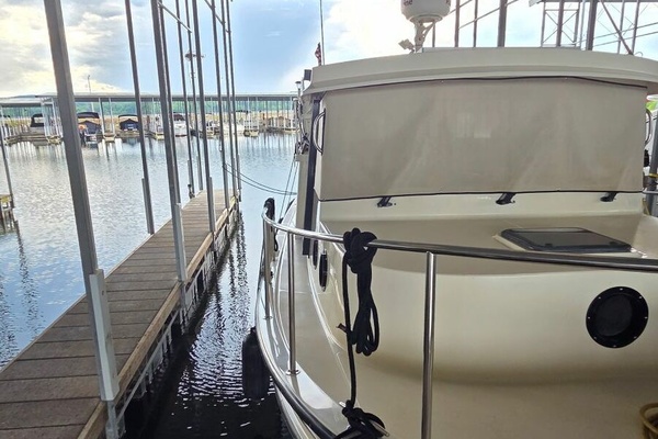 At Ease 32ft Nordic Tugs Yacht For Sale