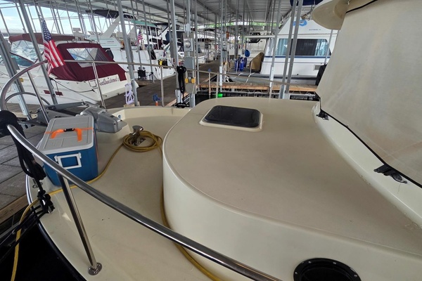 At Ease 32ft Nordic Tugs Yacht For Sale