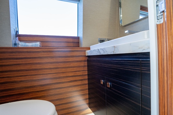 Lovie 75ft Hatteras Yacht For Sale