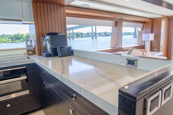 Lovie 75ft Hatteras Yacht For Sale