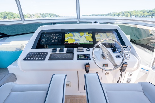 Lovie 75ft Hatteras Yacht For Sale