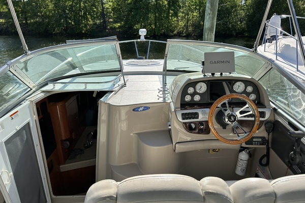 28ft Four Winns Yacht For Sale