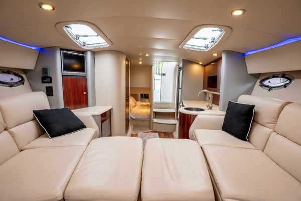 Boats N Shows 41ft Formula Yacht For Sale