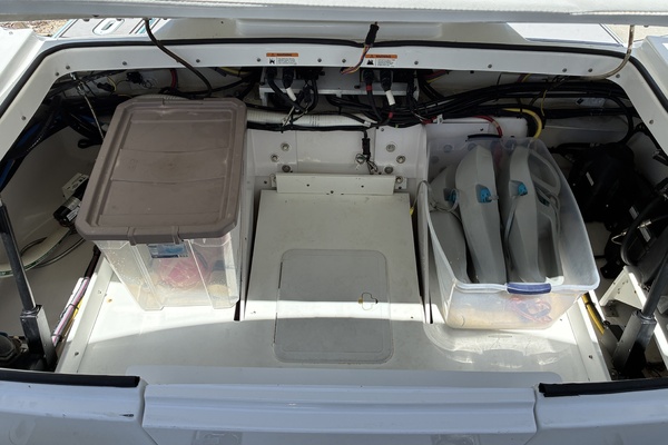 30ft Four Winns Yacht For Sale