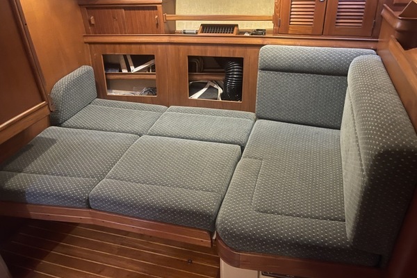 Pelicano 44ft Island Packet Yacht For Sale