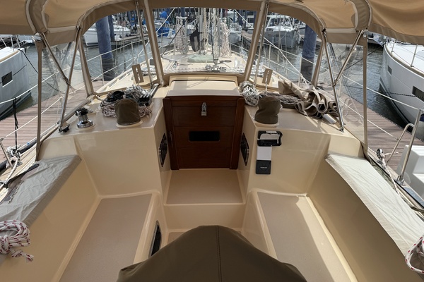 Pelicano 44ft Island Packet Yacht For Sale