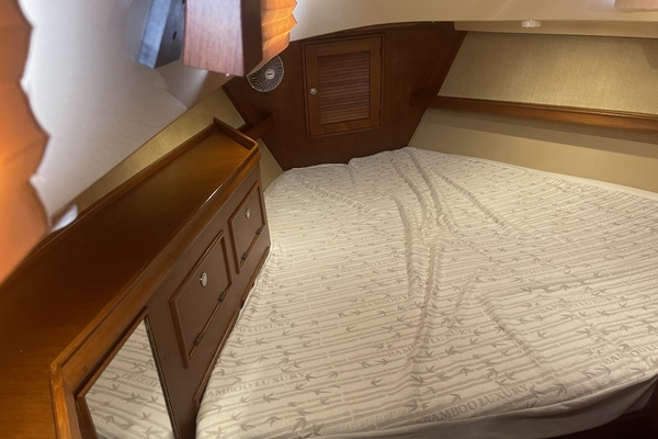 Pelicano 44ft Island Packet Yacht For Sale