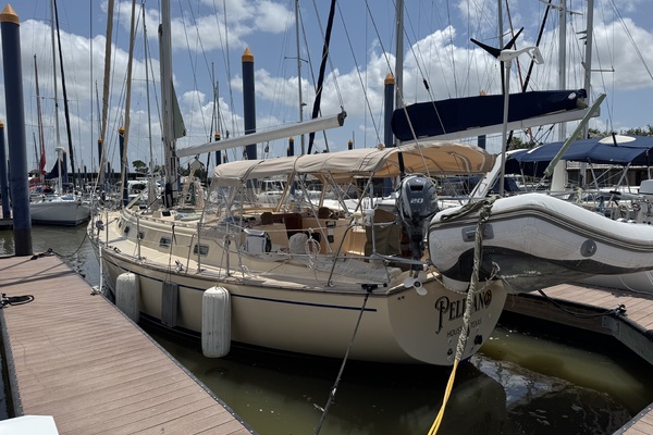 Pelicano 44ft Island Packet Yacht For Sale