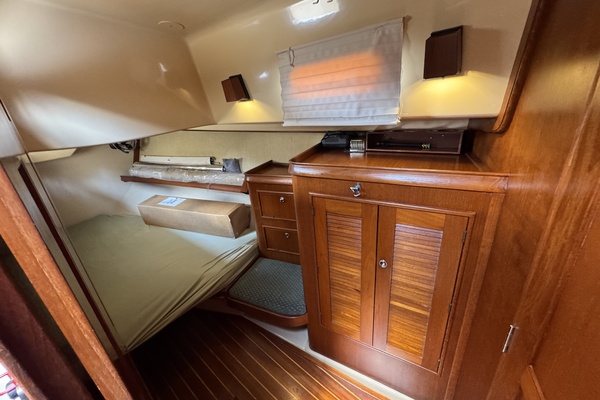 Pelicano 44ft Island Packet Yacht For Sale