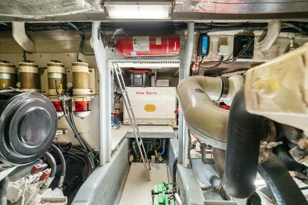 L attitude Adjustment 54ft Sea Ray Yacht For Sale
