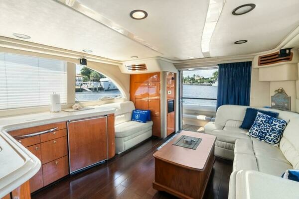2001 Sea Ray 54