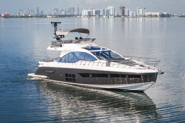 59FT (17.98M) AZIMUT
