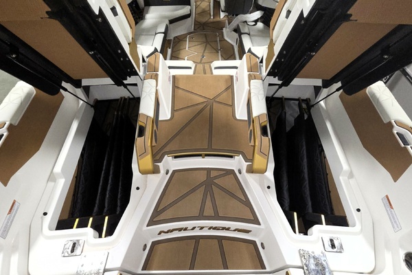 23ft Nautique Yacht For Sale