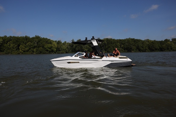 23ft Nautique Yacht For Sale