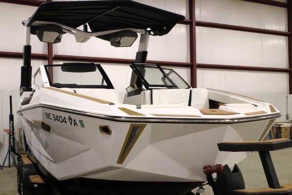 23ft Nautique Yacht For Sale
