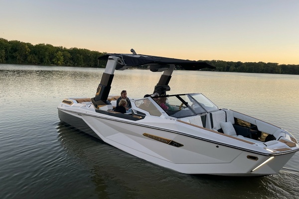 23ft Nautique Yacht For Sale
