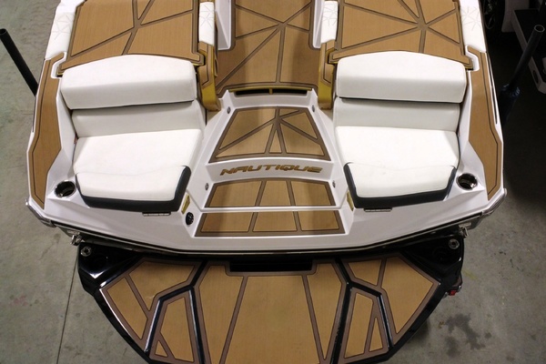 23ft Nautique Yacht For Sale