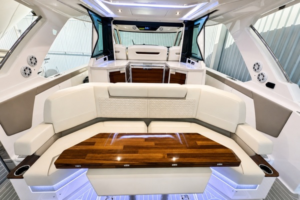 Papa Charlie 48ft Tiara Yachts Yacht For Sale