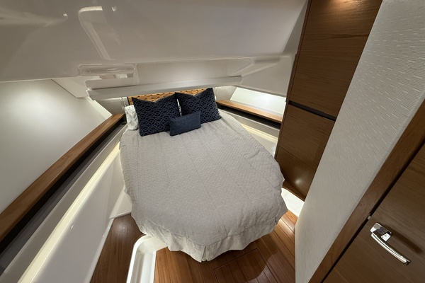 Papa Charlie 48ft Tiara Yachts Yacht For Sale