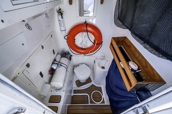 Chris s Consent 38ft Fountain Yacht For Sale
