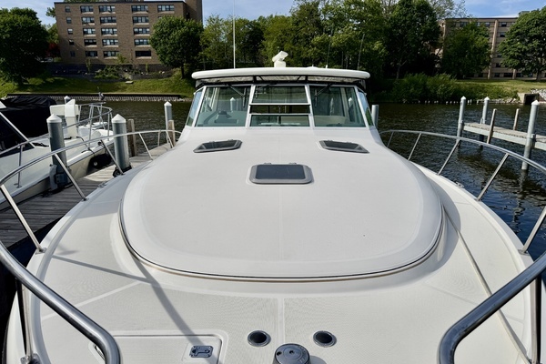 1999 Tiara Yachts 41