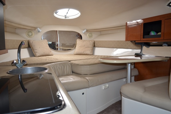 28ft Monterey Yacht For Sale