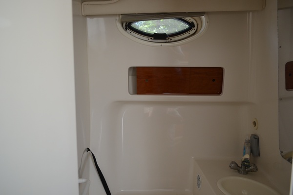 28ft Monterey Yacht For Sale