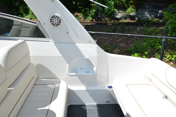 28ft Monterey Yacht For Sale