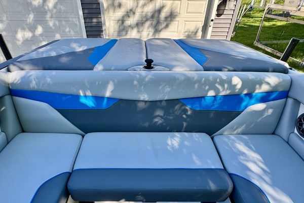 24ft Axis Yacht For Sale