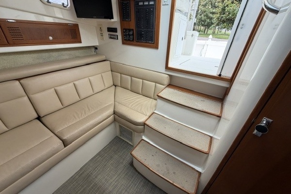 Judith A 31ft Cabo Yacht For Sale