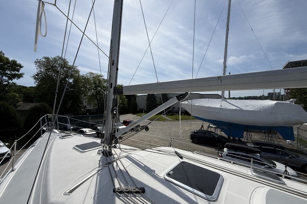 Morpheus II 41ft Hunter Yacht For Sale