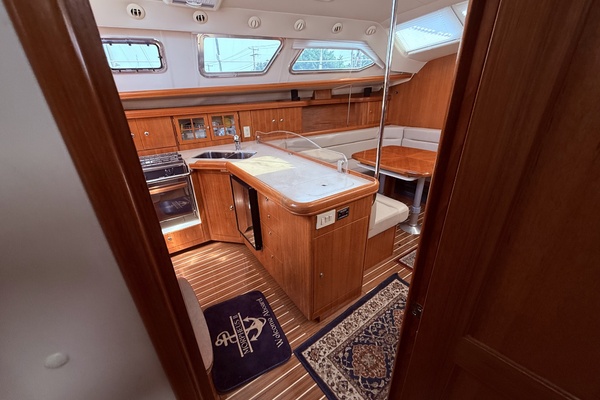 Morpheus II 41ft Hunter Yacht For Sale